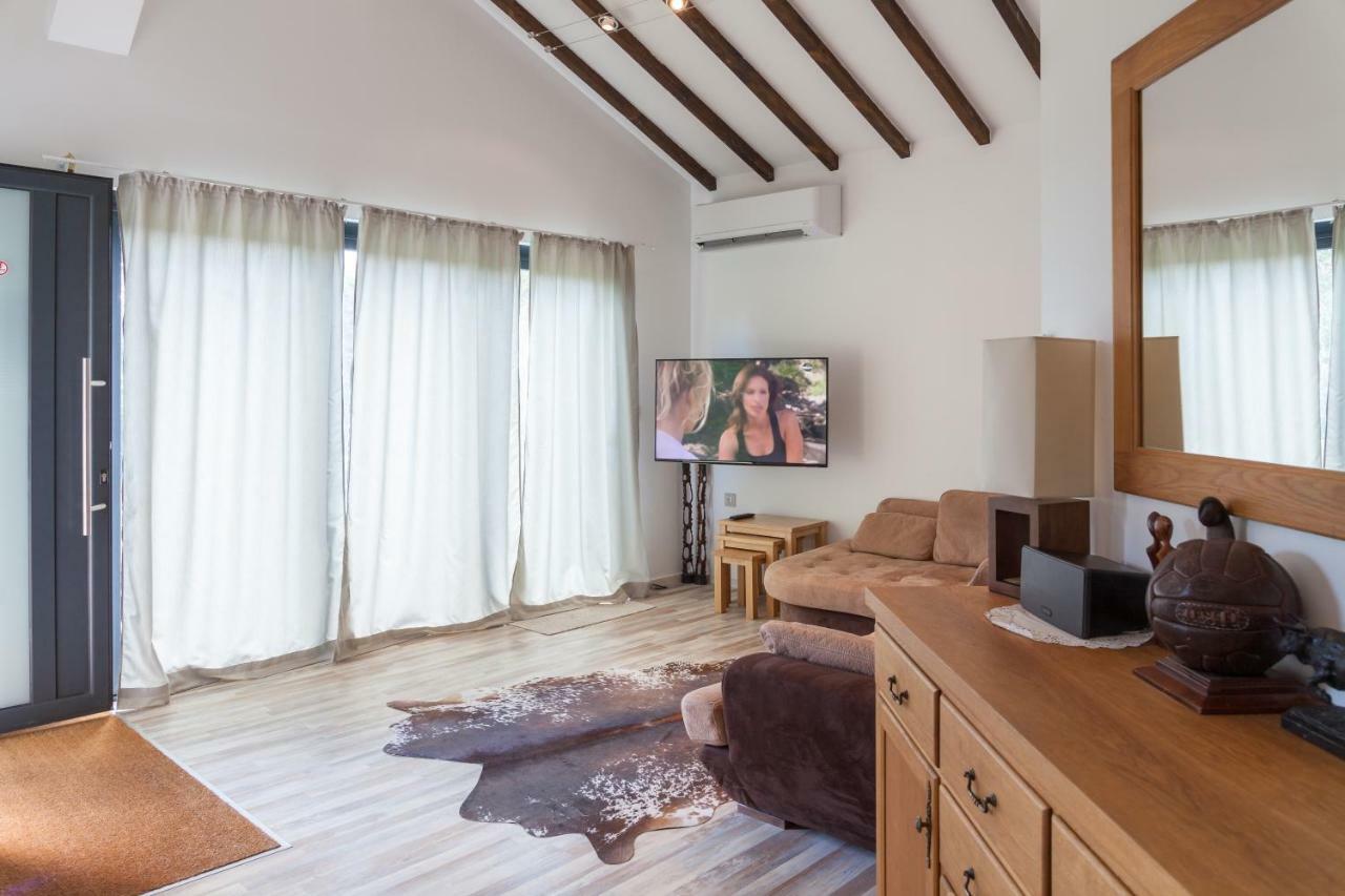 Cherry Tree Cottage Zlatni pjasătsi Eksteriør bilde
